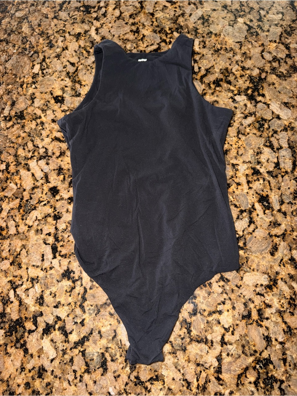 SKIMS Fits Everybody Bodysuit Size Medium